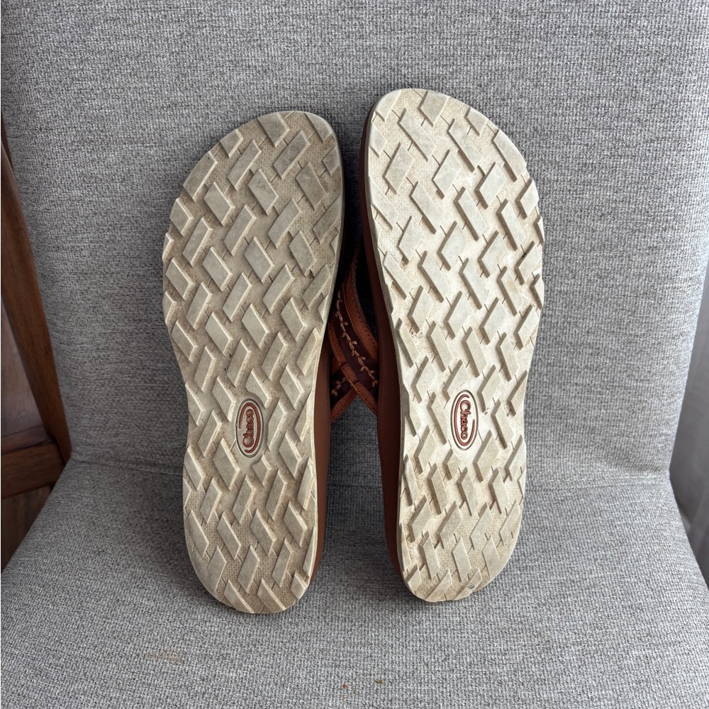 Chaco Brown Leather Strap Flip Flop Women’s Sandals Size 9 - Picture 6 of 6
